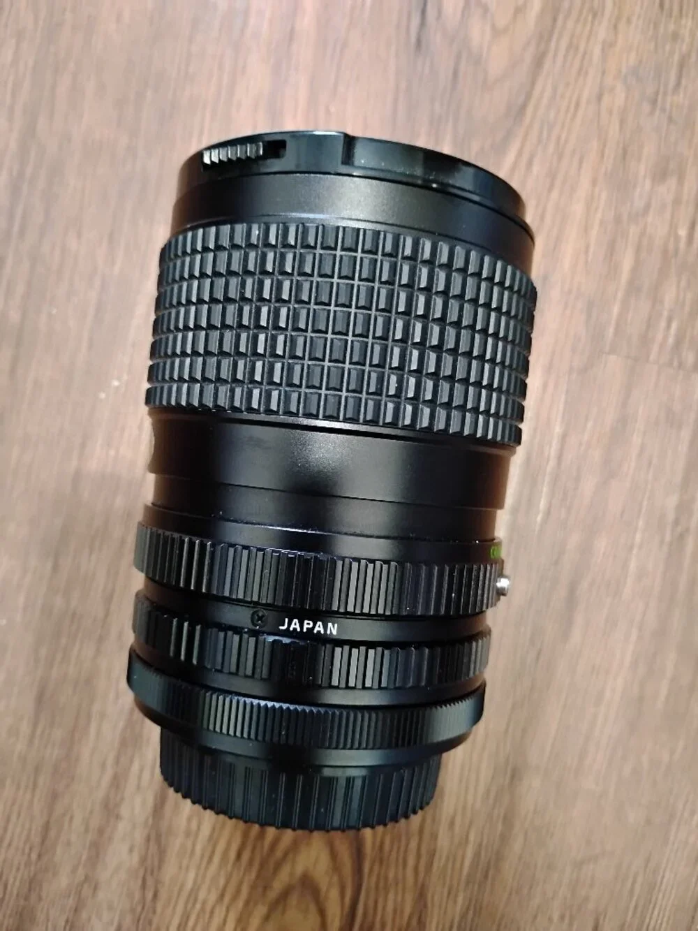 Tokina AT-X 285 28-85mm f/3.5-4.5 Macro Camera Lens